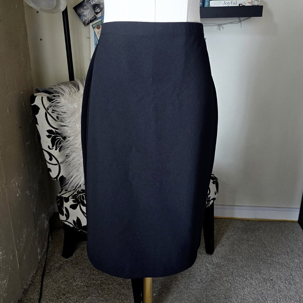 Vince Camuto Petite Black Stretchy Fitted Knee Length Pencil Skirt